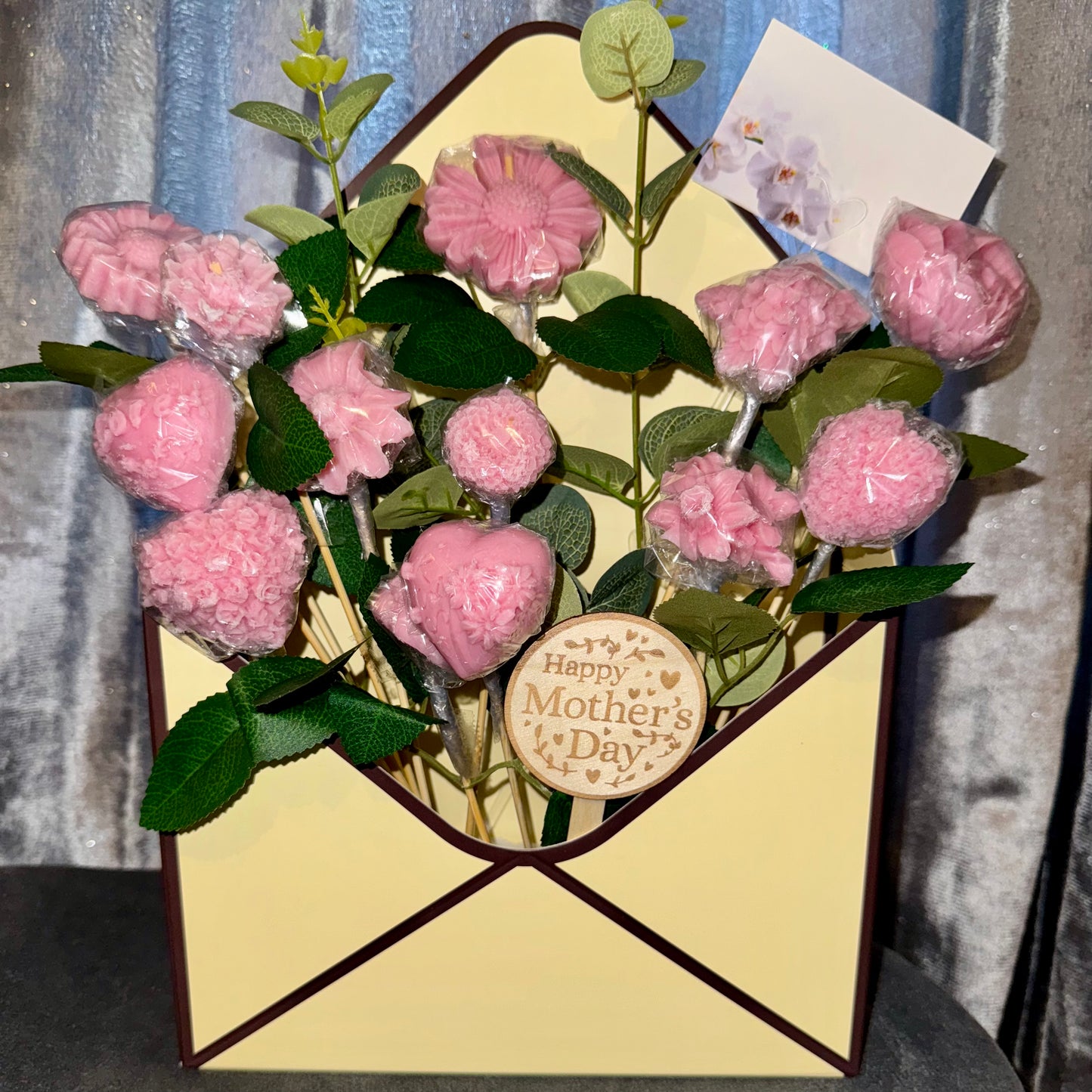 Wax Melt Arrangement