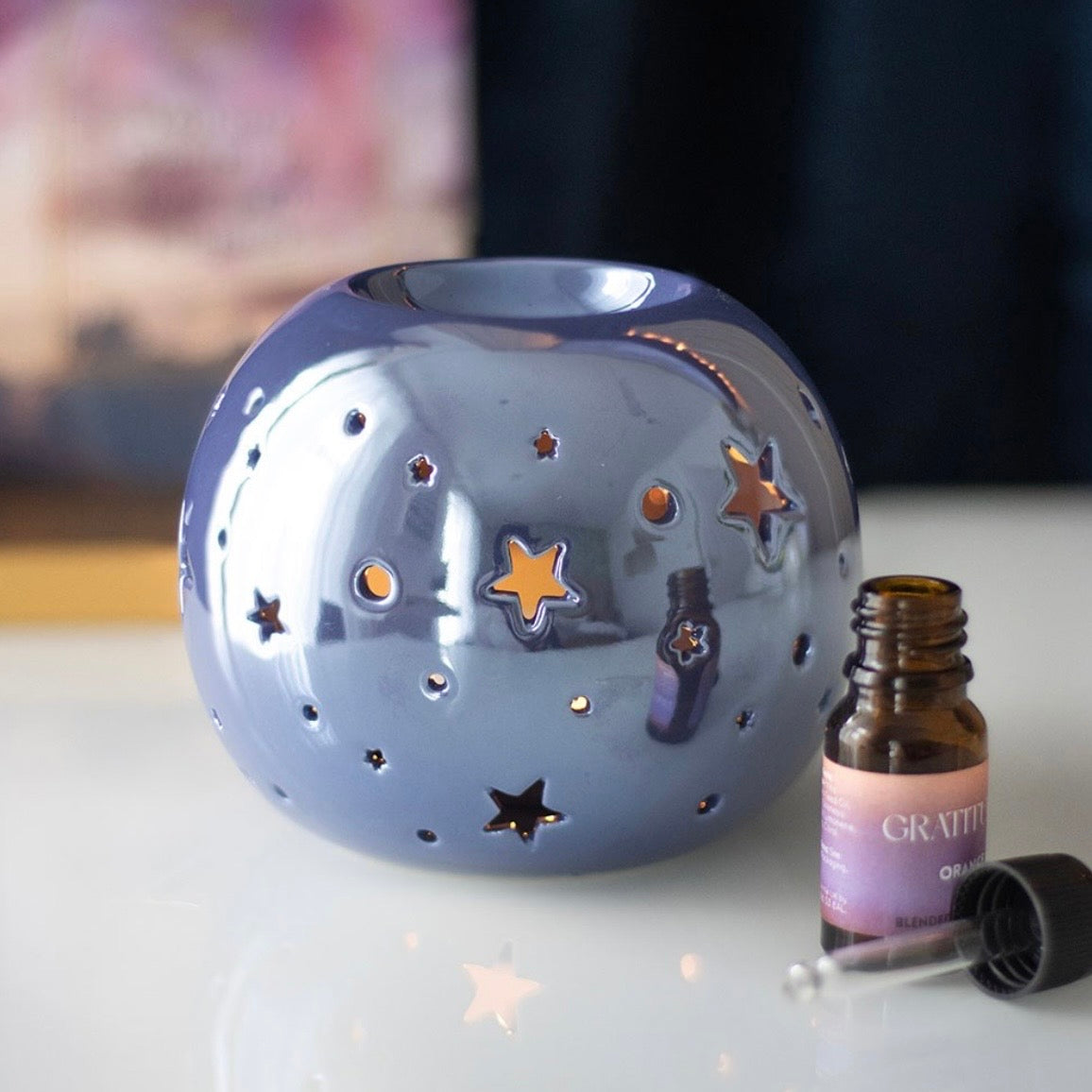 Blue/Purple iridescent Bauble Wax Burner